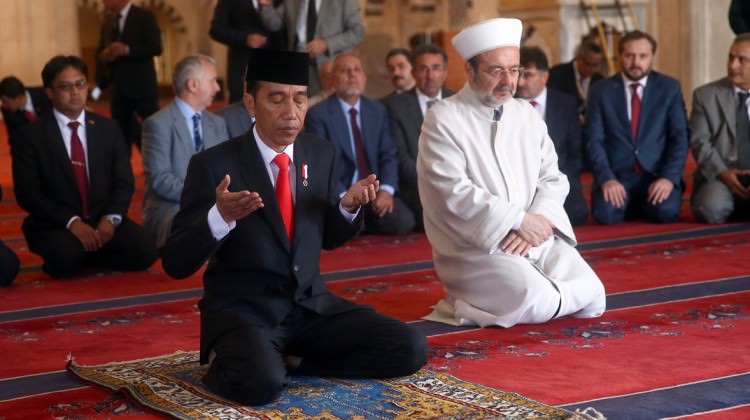أردوغان يلتقي نظيره الإندونيسي في أنقرة