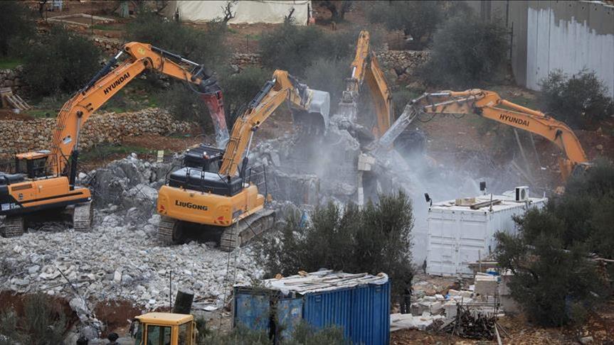 إسرائيل تهدم منزلا ومزرعة في القدس الشرقية