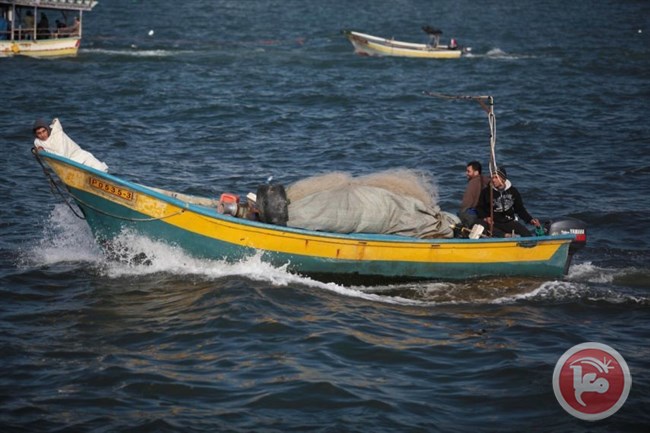 إصابة صياد فلسطيني في غزة برصاص البحرية الإسرائيلية 