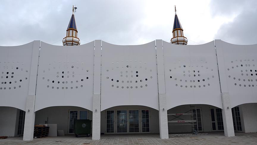 افتتاح مسجد 