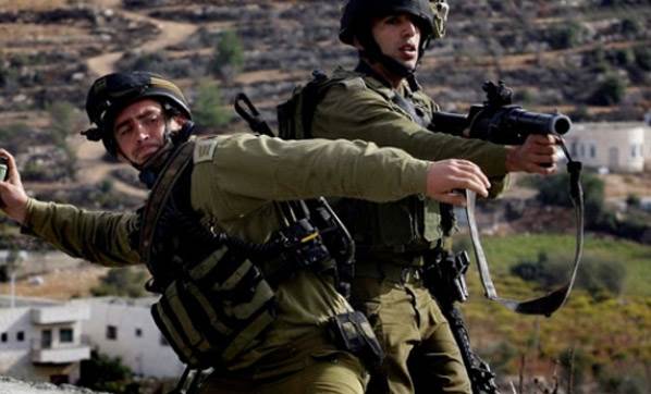 الجيش الإسرائيلي يعتقل برلمانية فلسطينية 