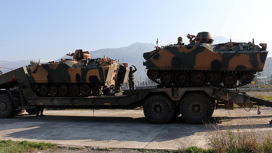 الجيش التركي يرسل تعزيزات جديدة إلى الحدود السورية