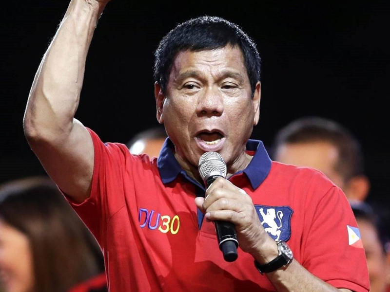 الرئيس الفلبيني يحذر من هجمات إرهابية جديدة جنوبي البلاد