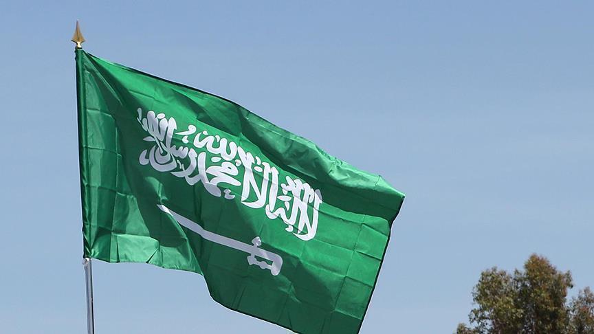 السعودية تقصر رخص الطيارين والمراقبين الجويين على مواطنيها