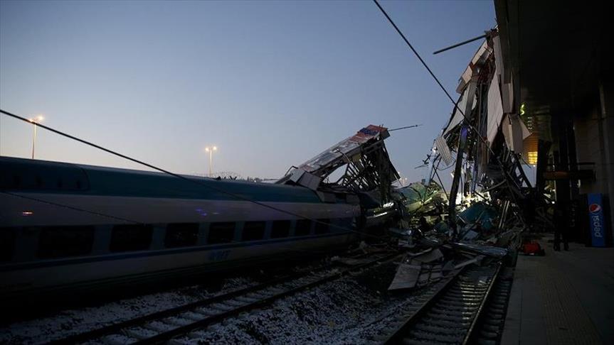السلطات التركية توقف 3 على خلفية حادث القطار السريع في أنقرة
