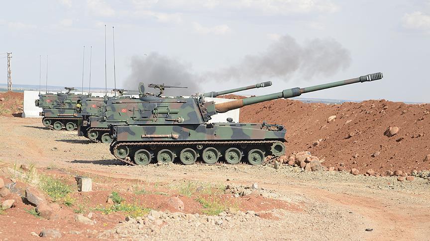 المدفعية التركية تواصل قصف مواقع "ب ي د" الإرهابي في "عفرين"