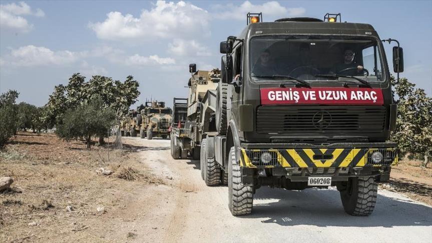 تركيا.. تعزيزات عسكرية جديدة إلى الحدود مع سوريا