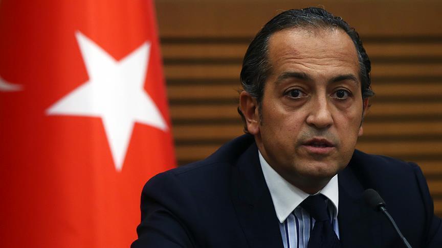 تركيا تدعو روسيا للإفراج عن قيادي من تتار القرم
