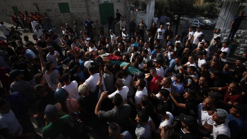 تشييع جثمان فلسطيني قتله الجيش الإسرائيلي قبل نحو شهر