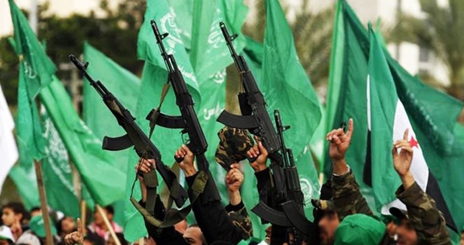 "حماس" تنتقد "LBC" لمساواتها المقاومة بالإرهاب
