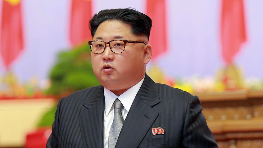 زعيم كوريا الشمالية يستقبل الوفد الخاص لنظيره الجنوبي