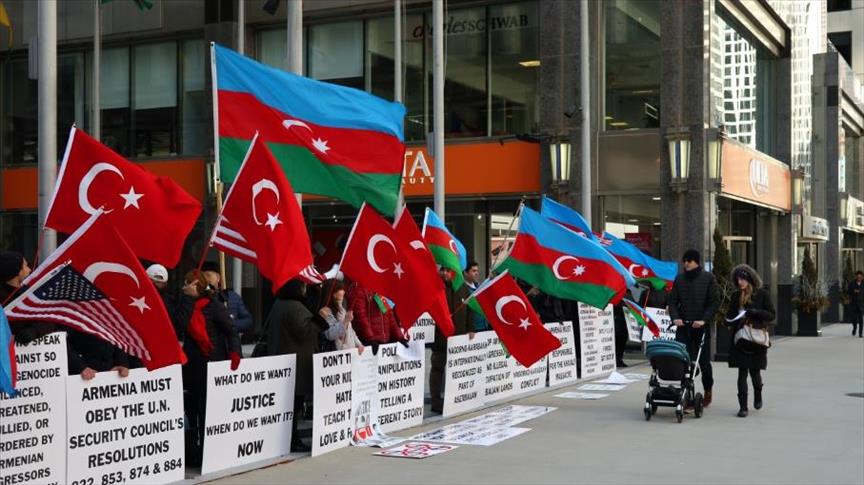 شيكاغو الأمريكية تشهد مظاهرة لإحياء ذكرى مجزرة "خوجالي" الأذرية