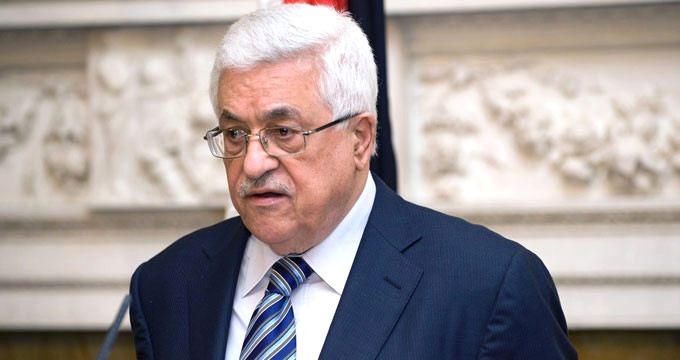 عباس يعلن استمرار تجميد الاتصالات مع إسرائيل