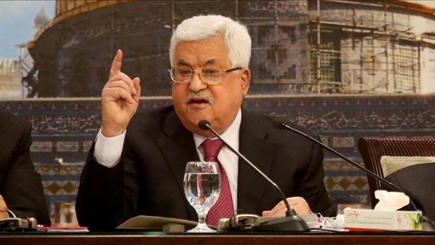"فتح" تنفي أنباء عن وفاة "عباس"