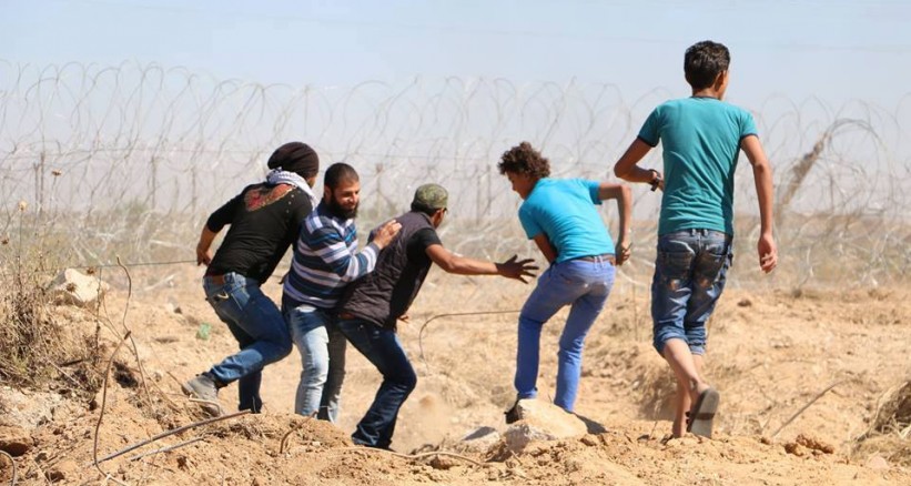 مسيرات على حدود غزة رفضاً للحصار الإسرائيلي 