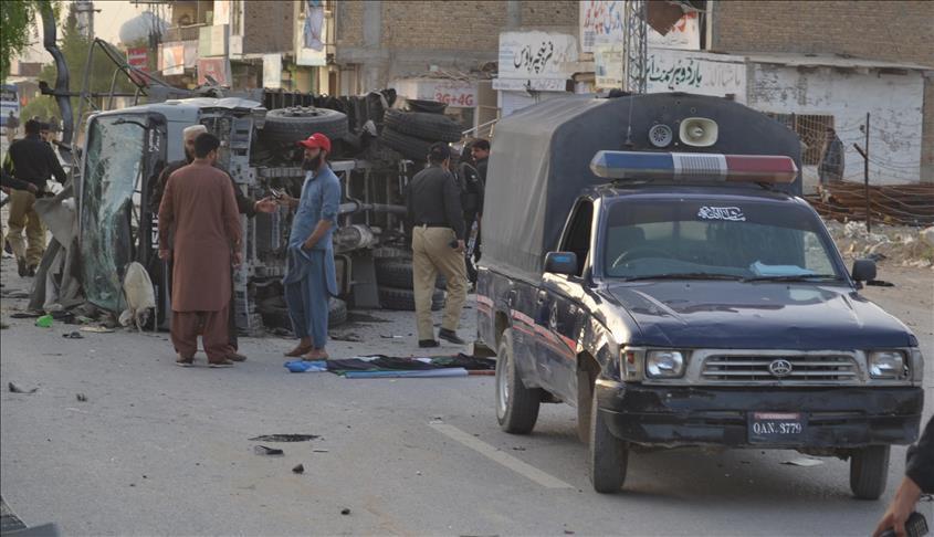 مقتل 25 بتفجير استهدف سوقا تجاريا شمال غربي باكستان
