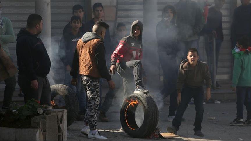 مواجهات بين شبان فلسطينيين وقوات الجيش الإسرائيلي في بيت لحم