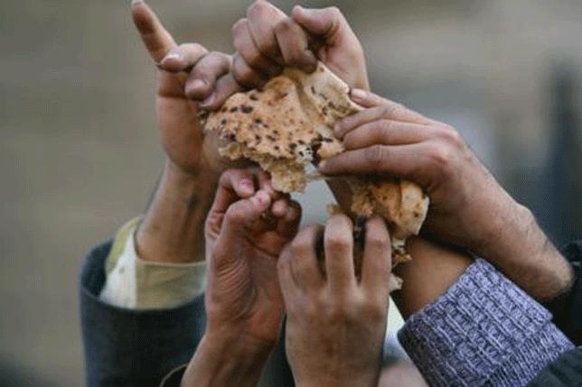 نازحو المجاعة بالصومال.. صائمون في غير أوان