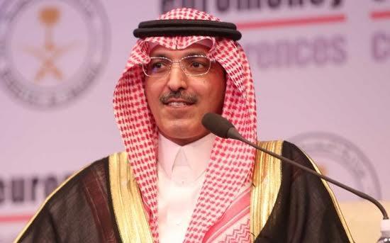 وزير المالية السعودي: إعادة بدلات الموظفين تستوعبه بنود الميزانية