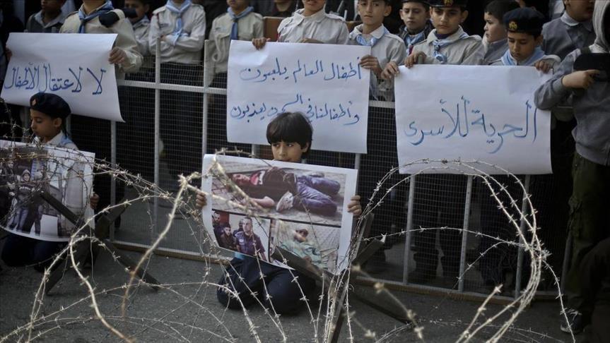 وزير كويتية: إسرائيل تعمد إلى تحطيم الواقع النفسي للطفل الفلسطيني